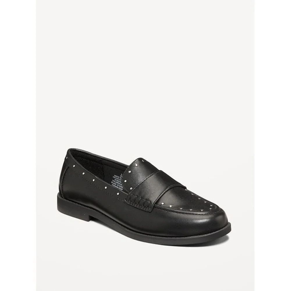 Women's Black Studded Loafers Low Heel Classic‎ Preppy Work Shoes size 7.5